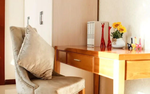 Royal River Apartment