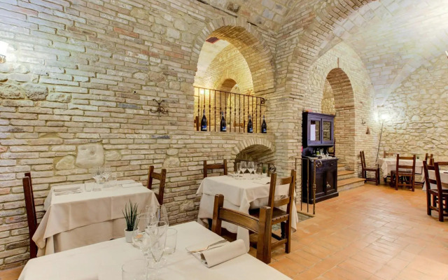 Oste del Castello Wellness & Bike Hotel