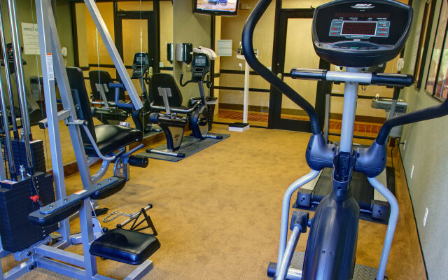 Holiday Inn Express Branson-Green Mountain Drive by IHG