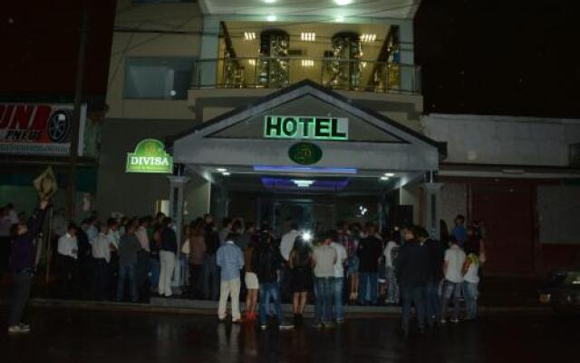 Hotel Divisa