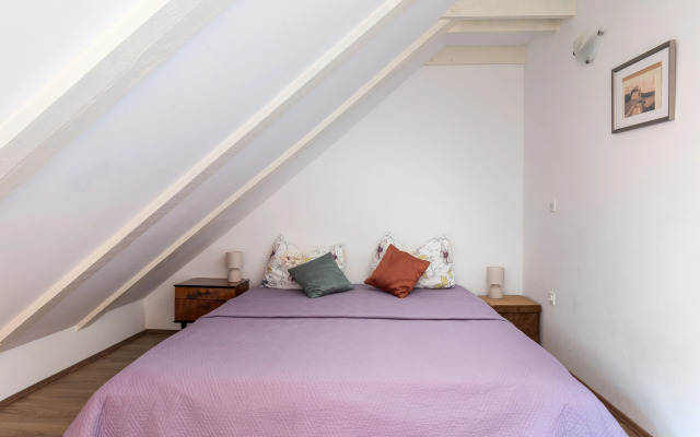 Old Town Baroque Palace Accommodation