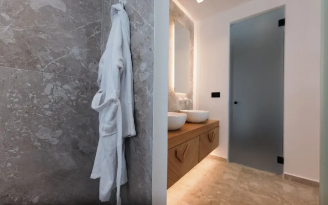 Milestones Naxos Hotel