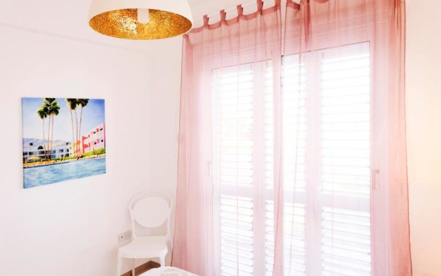Nissini Blanco, 3 bedroom villa with private pool, 5 min to the beach