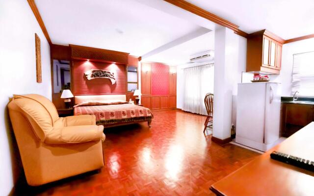 Royal Ivory Sukhumvit Nana