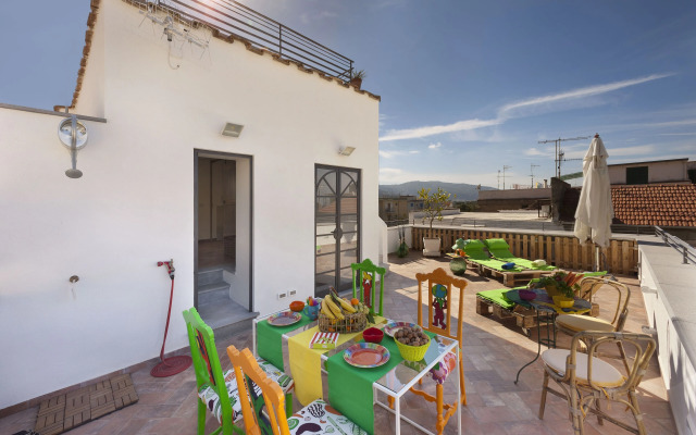 YourHome - Karme House