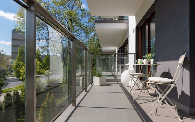 Boutiq Park Apartment Warsaw by Renters