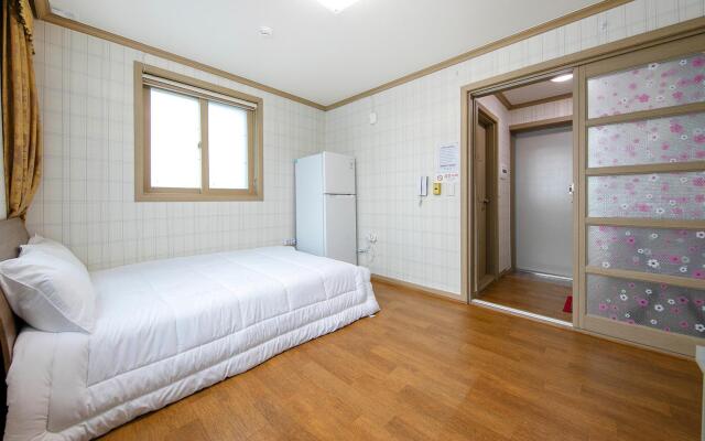 Samcheok Eoulim Pension