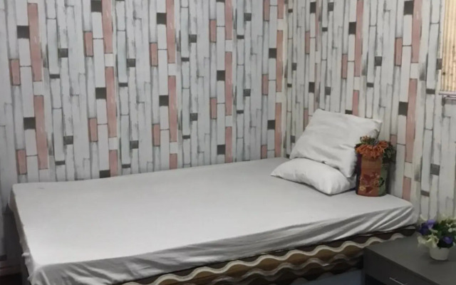 OYO 742 Blythe 888 De Jardin Transient House