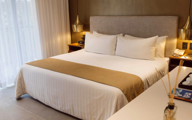 IT Boutique Hotel & Restaurant