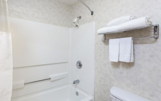 Ramada Sellersburg/Louisville North