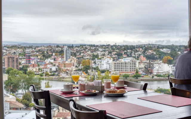 Amérian Carlos Paz Apart & Suites