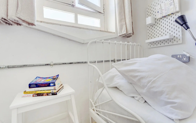 Granny's Inn - Hostel