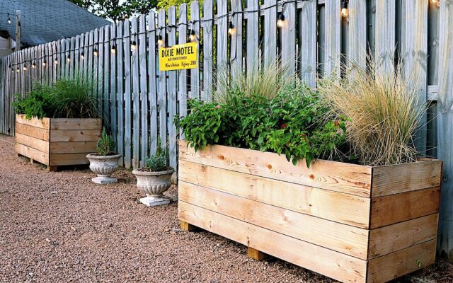 The Dixie Motel Brenham