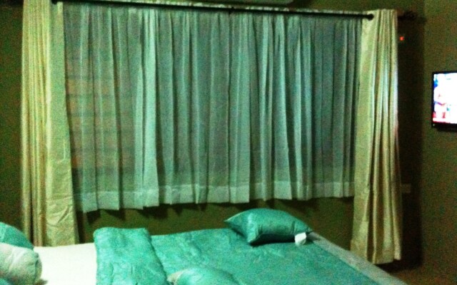 Marrets International Hotel Express