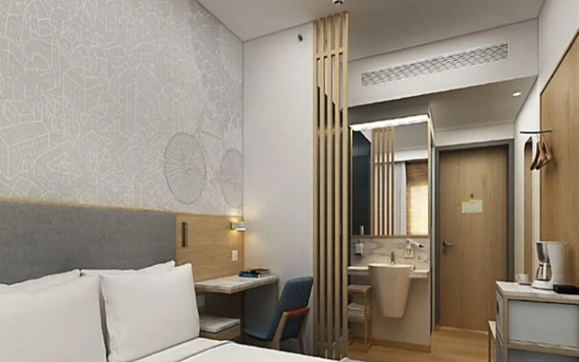 Holiday Inn Express Greater Noida Knowledge Park