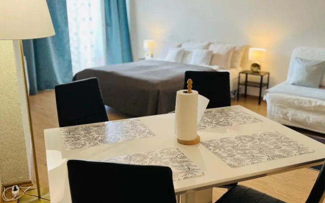 Maria Apartments - Free Parking