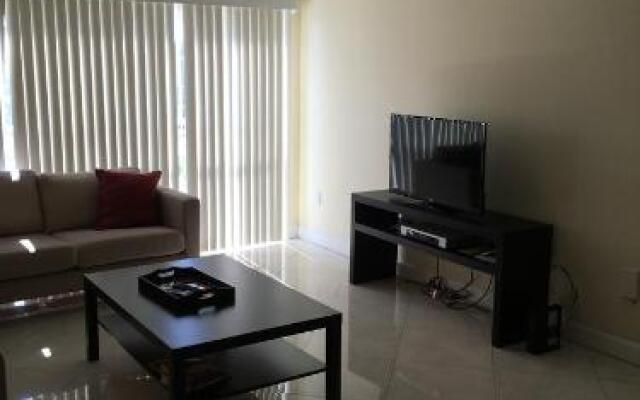 Shamrock Corporate Housing - Gables