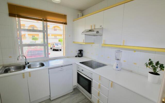 Polarsol 3 Townhouse in Club la Costa by Rafleys