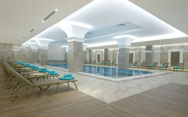 Alila Deluxe Thermal Hotel & Spa