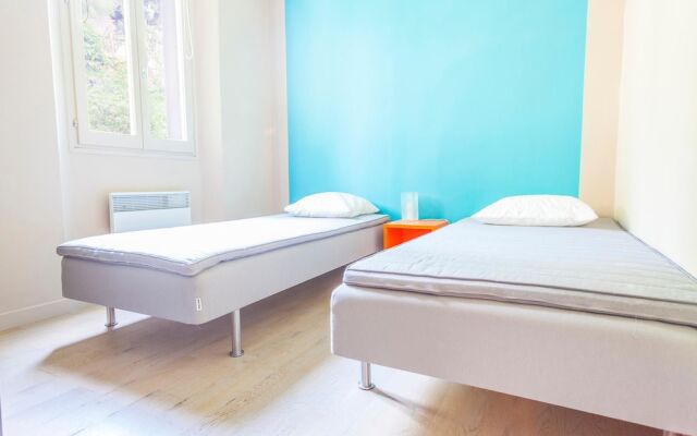 2ème rue Barri Apartment 3