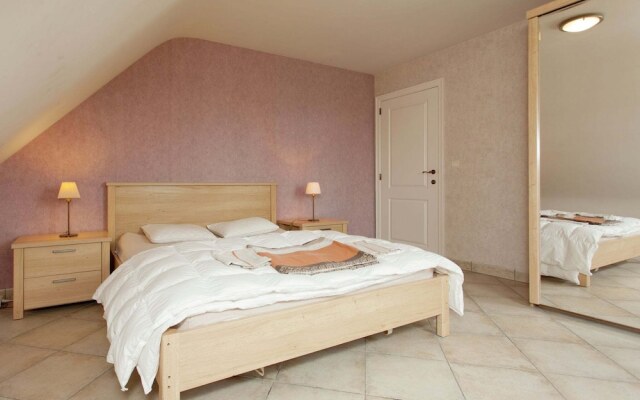 Holiday Home in Peer With Terrace