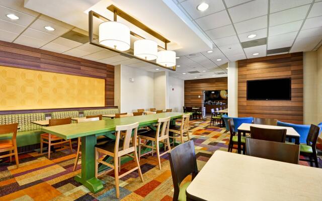 Fairfield Inn & Suites by Marriott Atlanta Vinings/Galleria