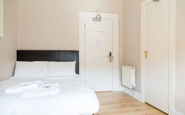 Gardiner House Hostel