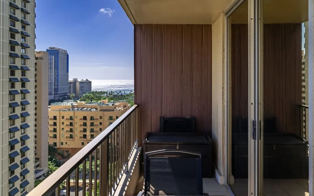 Oahu Royal Garden At Waikiki 2010 Condo