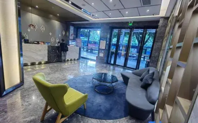 Parkgeun Hotel (Shenzhen Hubei Metro Station)