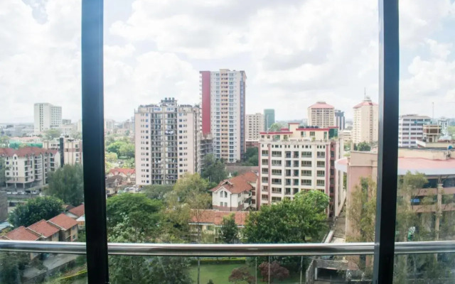 MODERN LIVING 2 BR NEAR YAYA - Gym & Pool