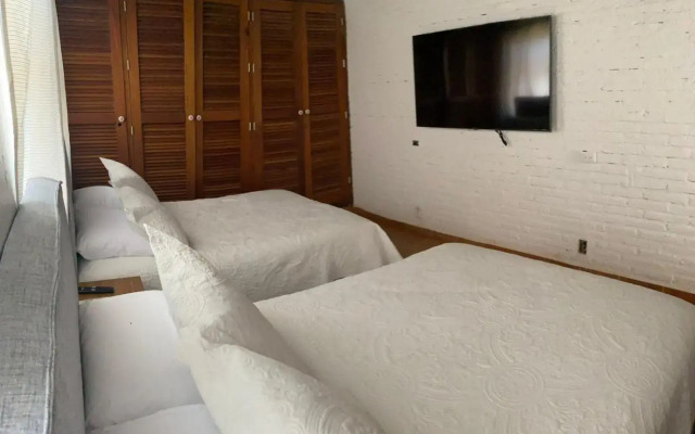 Hotel Marina Puerto Dorado