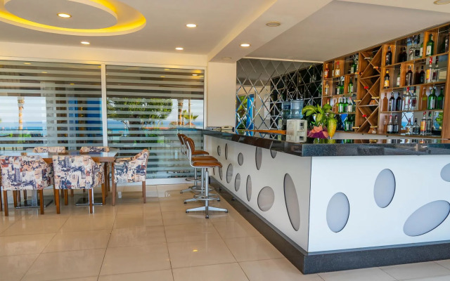 Kleopatra Life Hotel & SPA