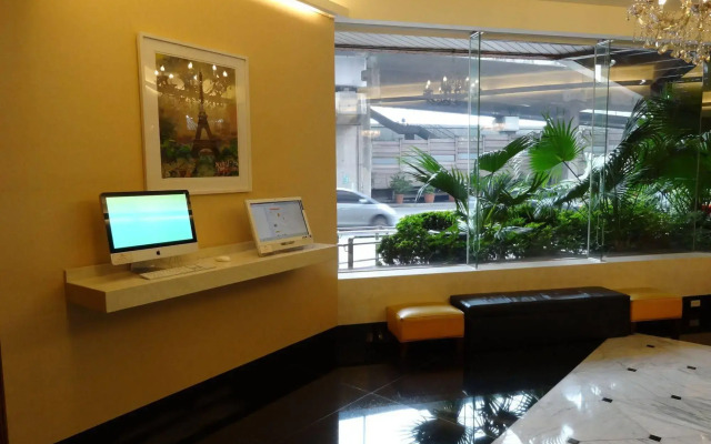 Hotel Riverview Taipei