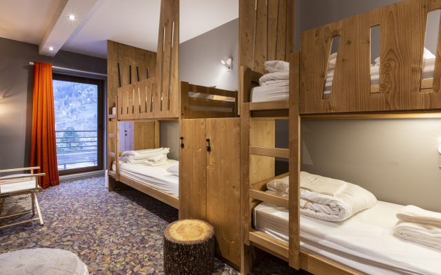 Hotel Base Camp Lodge - Bourg Saint Maurice