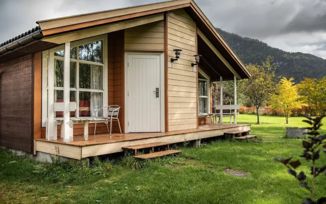 Førde Gjestehus og Camping