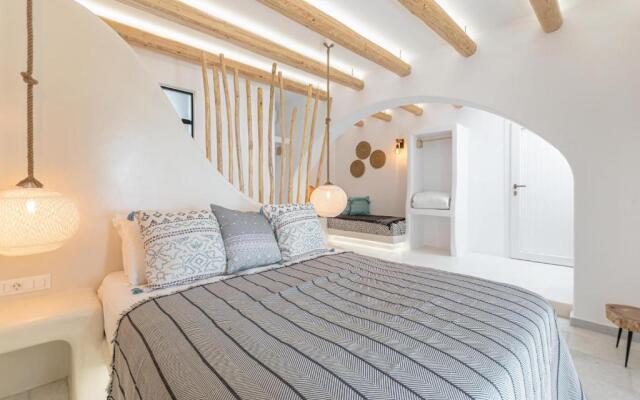 Fanis Hotel