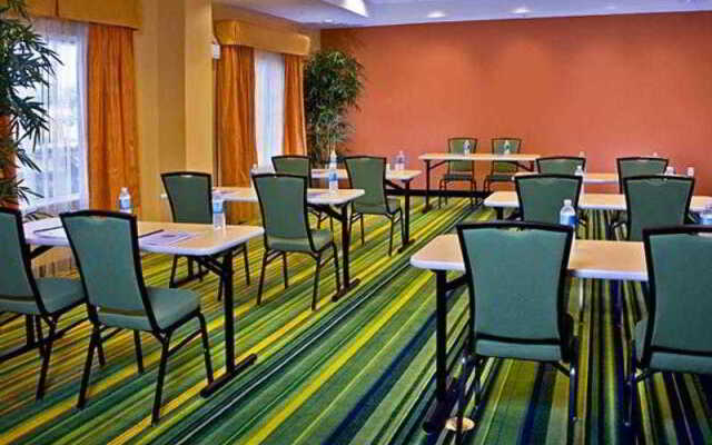 Fairfield Inn & Suites Lake City