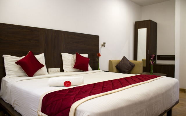Addhuri Comforts Hotel
