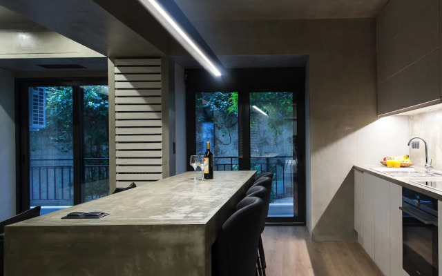 Urban Luxury homm Studio in Piraeus