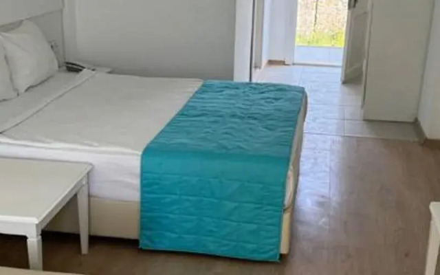 Li̇zboni̇a Çeşme Otel