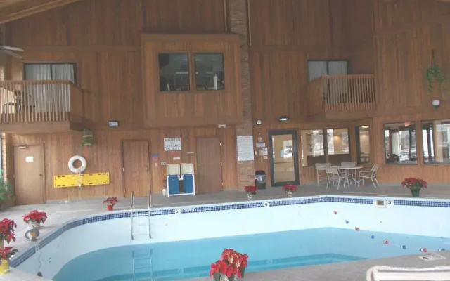 Baymont Inn and Suites