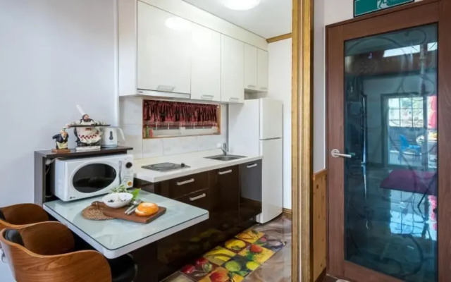 Fortune Rising Sun Hill Pension