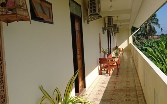 FeelGood Suites