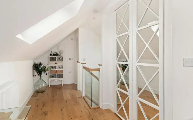 Ultra Marine - Large Roof Terrace Sea Views