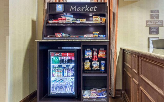Comfort Inn & Suites Virginia Beach - Norfolk Airport