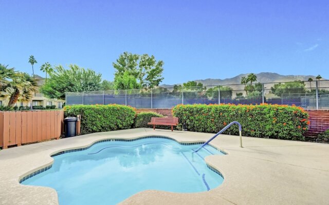 Los Coyotes - 2 Br Condo