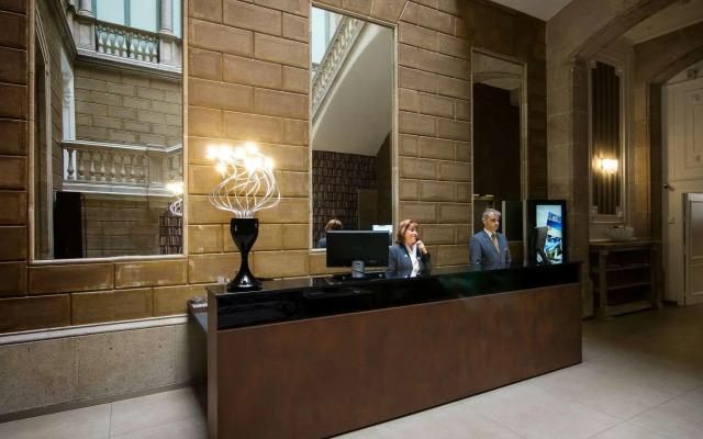 Catalonia Portal de l'Angel