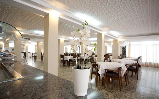 Playamar Hotel & Apartamentos