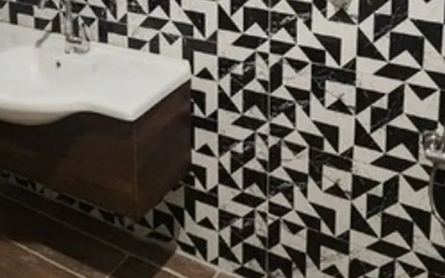 Karaali Kpalicalari ve Otel Tesisleri