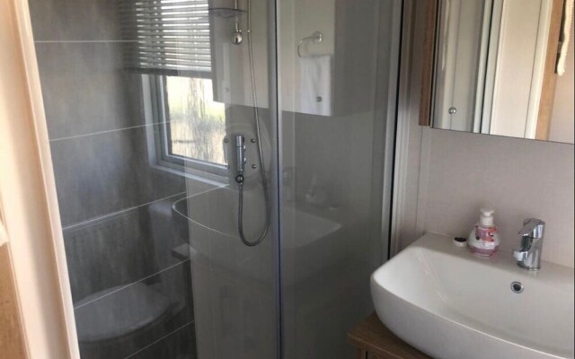 Skywalker 51 2 Bedroom With Hot Tub